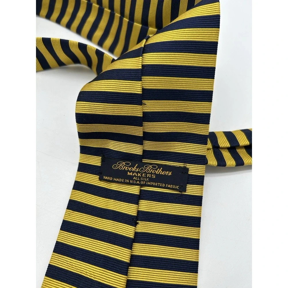 Lot Of 3 Brooks Brothers Silk‎ Ties Blue Gold Geometric Striped Polka Dot USA